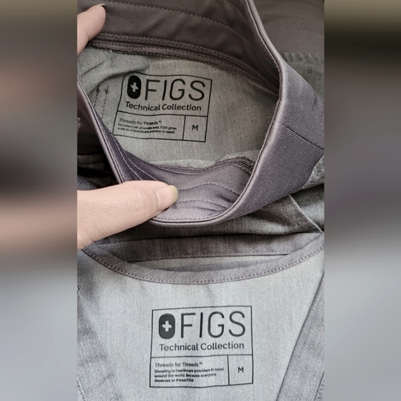 FIGS Heather Grey Set - Picture 3 of 4